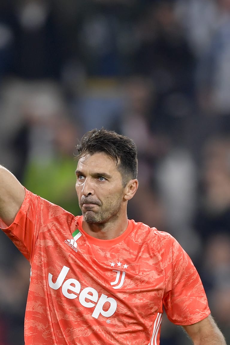 Buffon sets record 648th Serie A appearance!