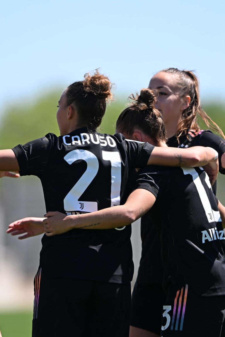 JUVE WOMEN HIT LAZIO FOR FIVE