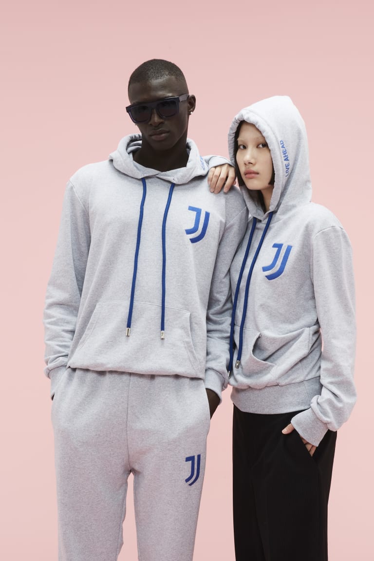 STREETWEAR | SIX MUST HAVES FOR STREETWISE JUVE FANS!