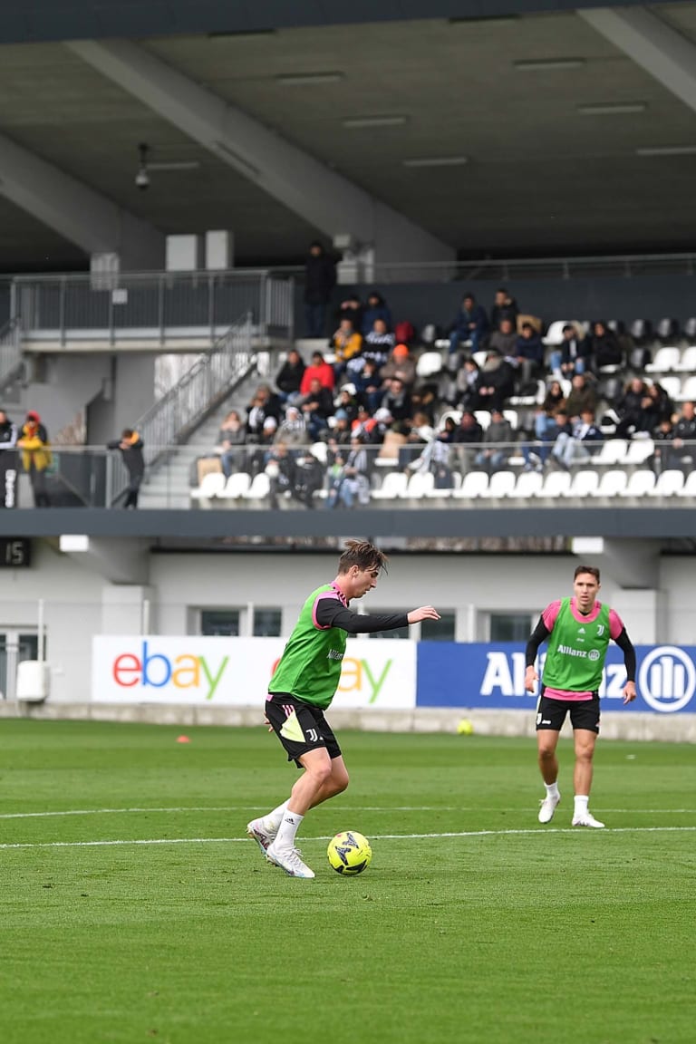 Training Center | Preparing for Roma with the fans