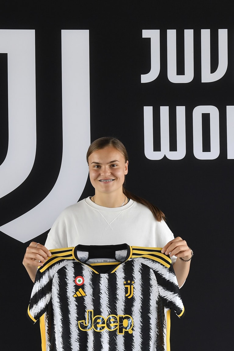 Gloria Slišković is a new Juventus player!