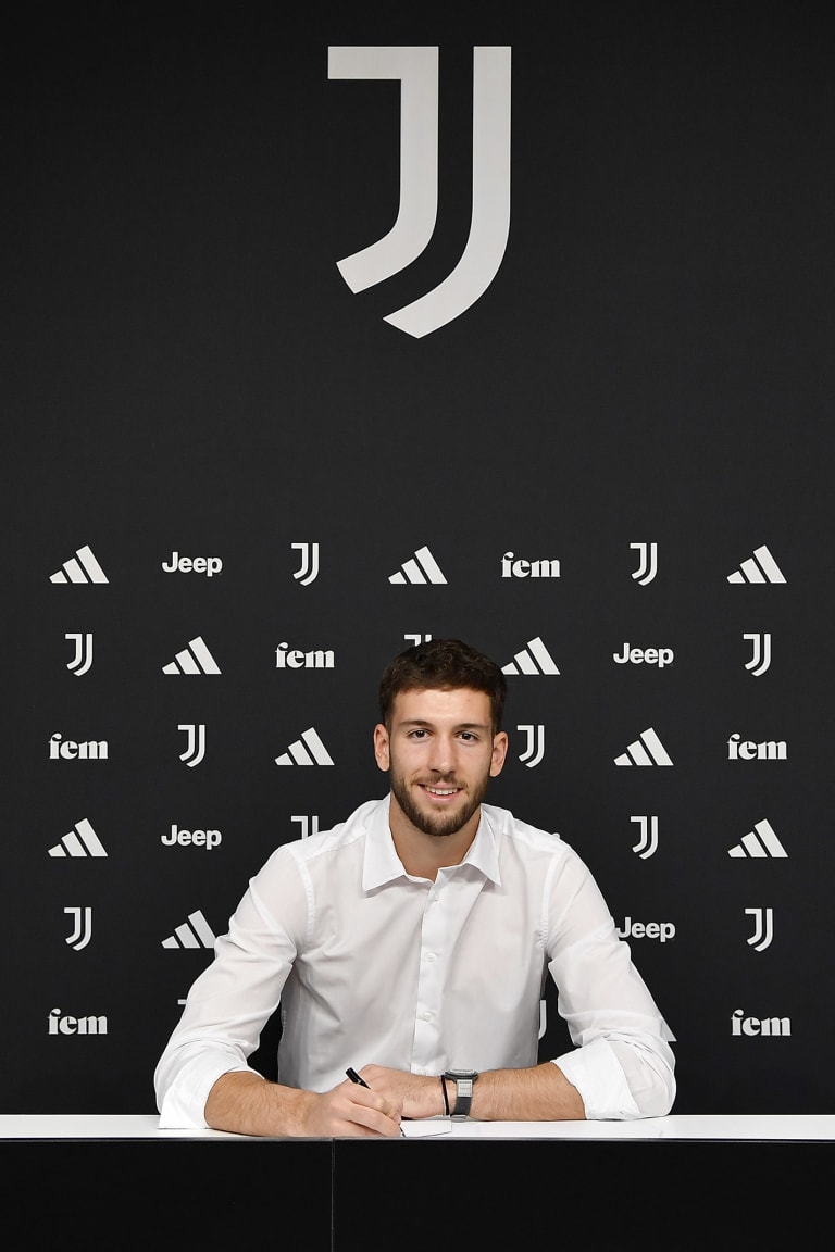 Gian Marco Crespi è un giocatore della Juventus Next Gen