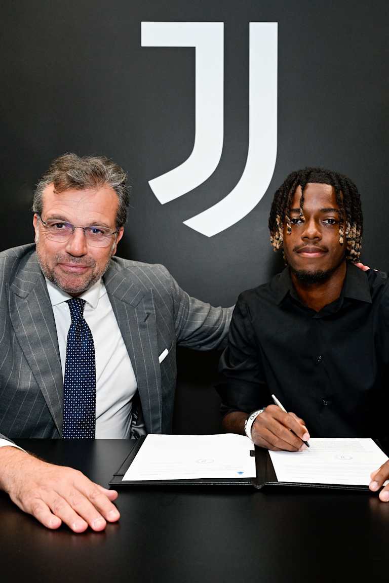 Samuel Mbangula rinnova con la Juventus!