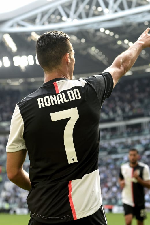 Ronaldo cr7 2019 online